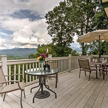 Secluded Mountain Home With Stunning Views And Deck!ブライソン・シティ エクステリア 写真